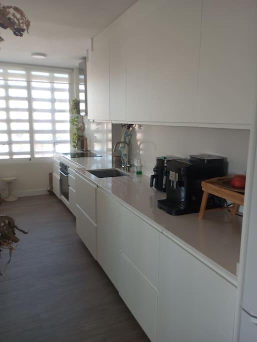Appartement Luxury Renovated With Terrace In Madrid